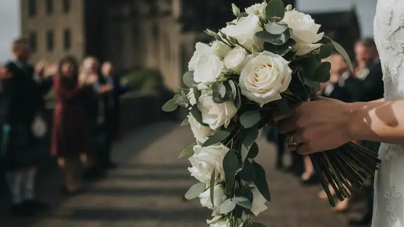 Lorraine Kelly's Daughter Rosie Marries Steve White in Scotland