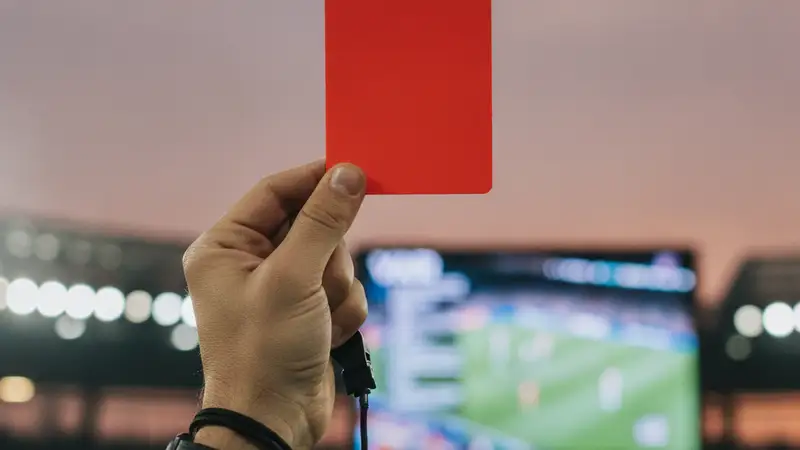 Argentina Advances to World Cup Semi-Final After Controversial VAR Decision