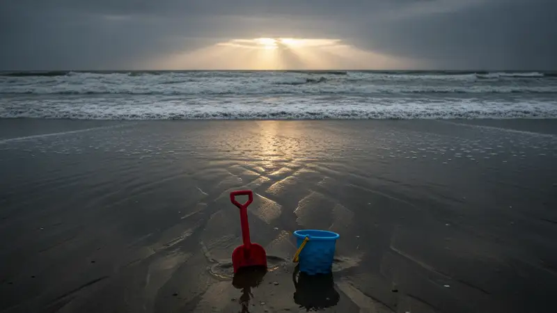 Seven-Year-Old Dies After Essex Coast Tragedy Claims Mother and Sister