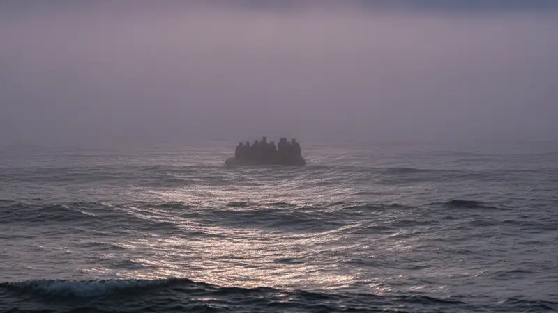 Channel Crossings Resume After 10-Day Hiatus